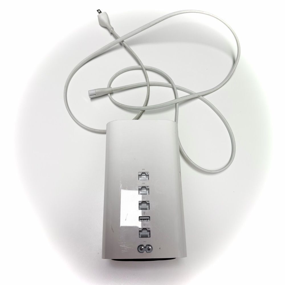 Apple AirPort Extreme Router 802.11ac
A1521